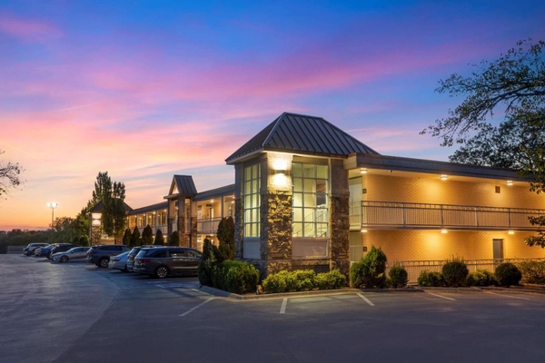 Best Western Inn of the Ozarks Image #2